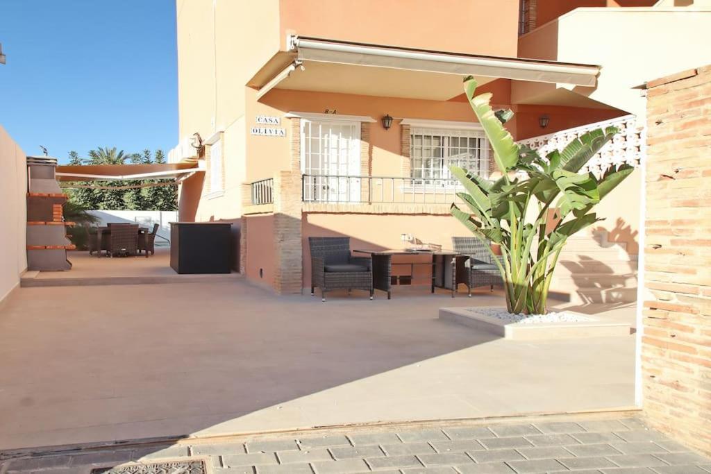 Villa Casa Olivia With Pool Heating Fee Torrevieja Exterior foto