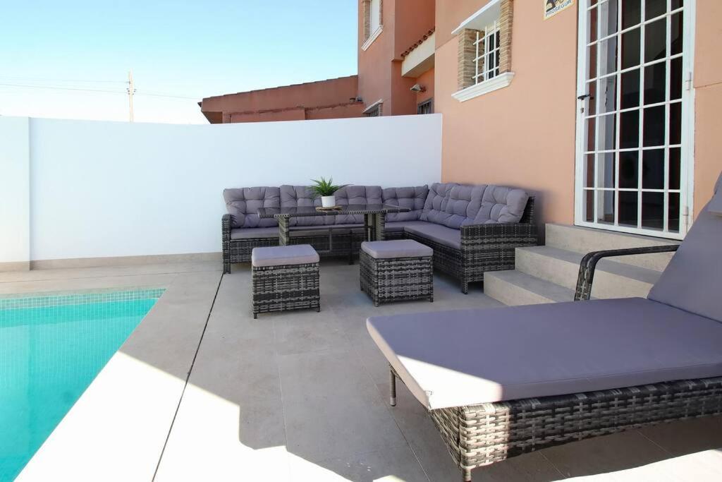 Villa Casa Olivia With Pool Heating Fee Torrevieja Exterior foto