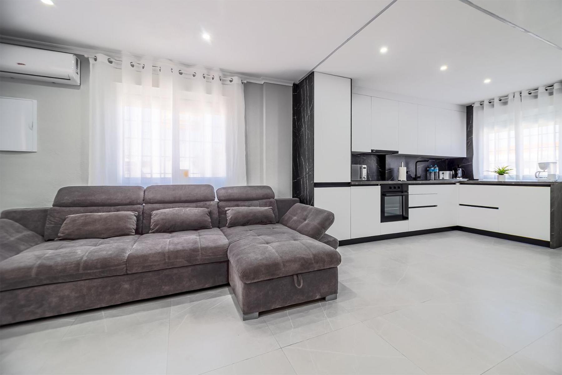 Villa Casa Olivia With Pool Heating Fee Torrevieja Exterior foto
